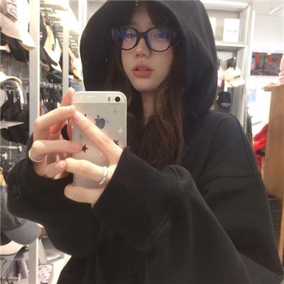 柏婷娜小姐国语
